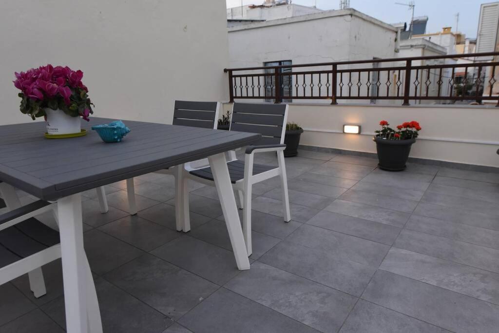 Lolos' House Rhodes City 外观 照片